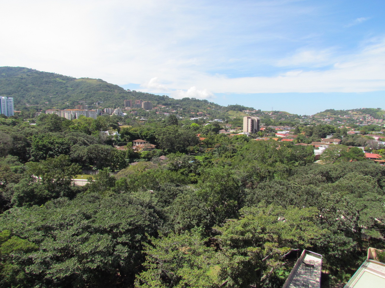 3 bed Apartment For Sale in Escazu, San Jose - thumb 16