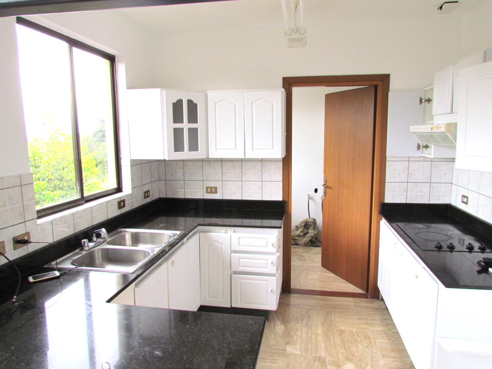 2 bed Apartment For Sale in Escazu, San Jose - thumb 2