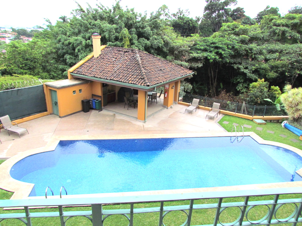 2 bed Apartment For Sale in Escazu, San Jose - thumb 9