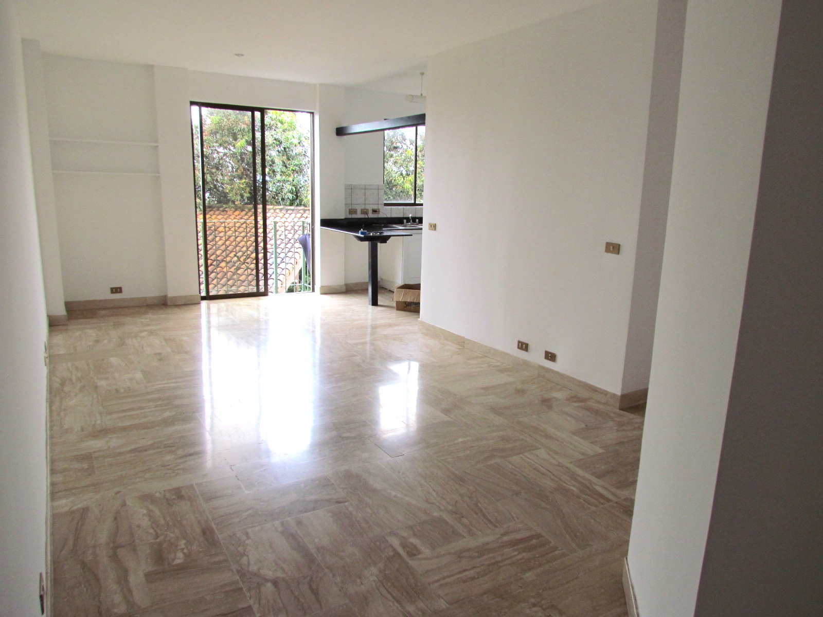 2 bed Apartment For Sale in Escazu, San Jose - thumb 3