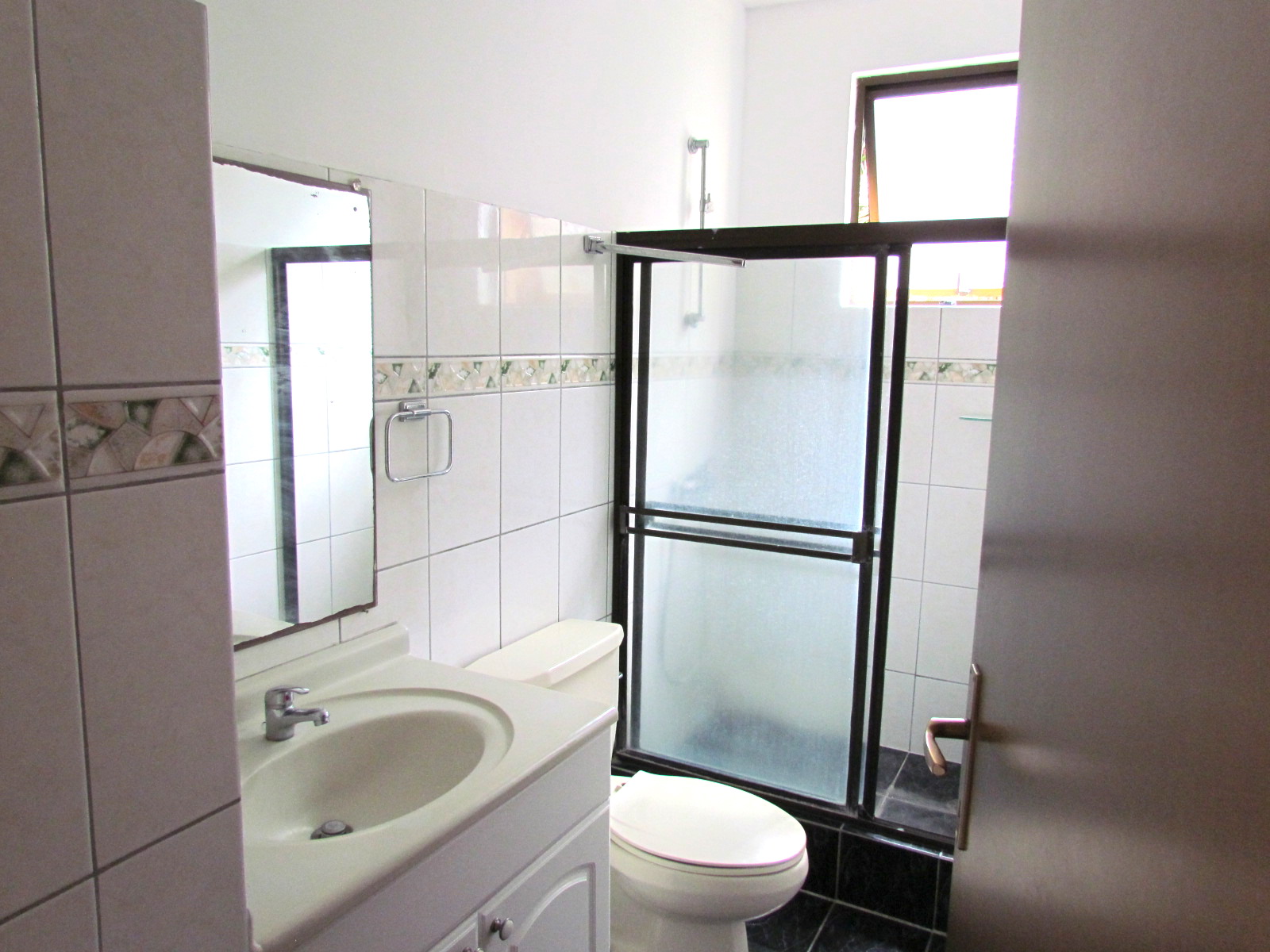 1 bed Apartment For Sale in Escazu, San Jose - thumb 8
