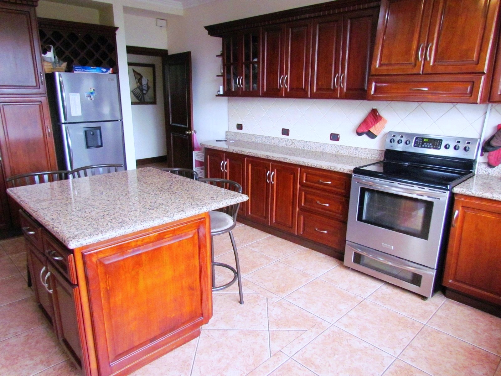 3 bed Condo For Sale in Escazu, San Jose - thumb 10