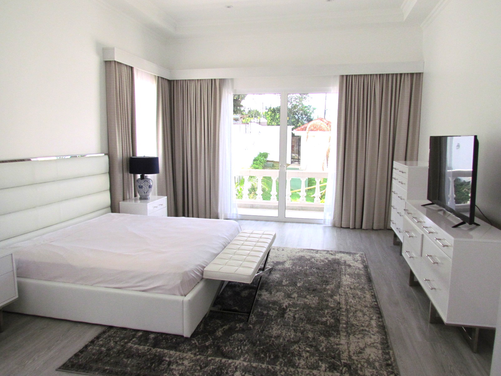4 bed Single Family Homes For Sale in Escazu, San Jose - thumb 22