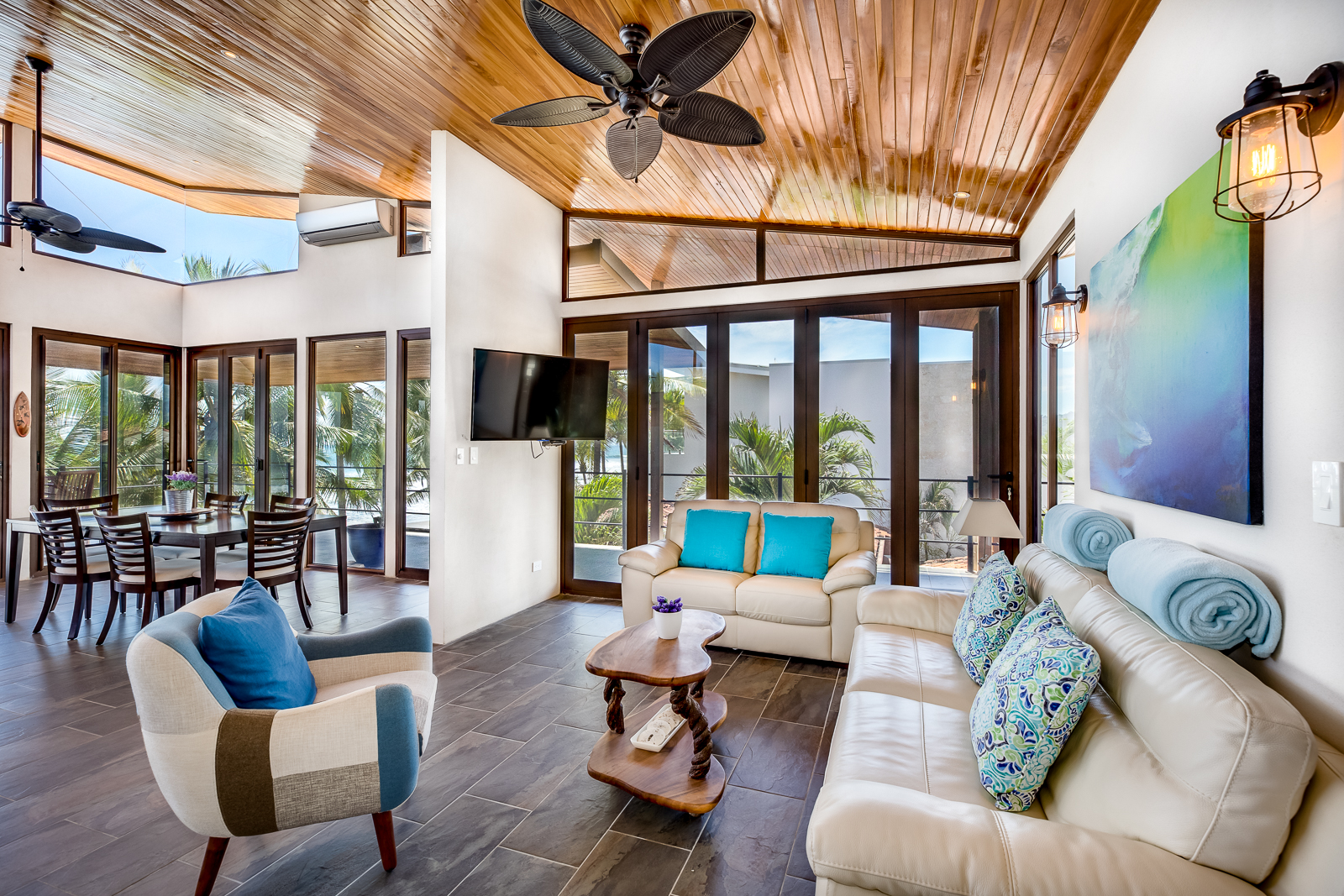 9 bed Single Family Homes For Sale in Playa Hermosa, Puntarenas - thumb 21
