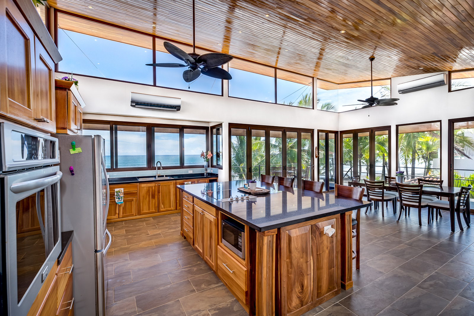 9 bed Single Family Homes For Sale in Playa Hermosa, Puntarenas - thumb 24
