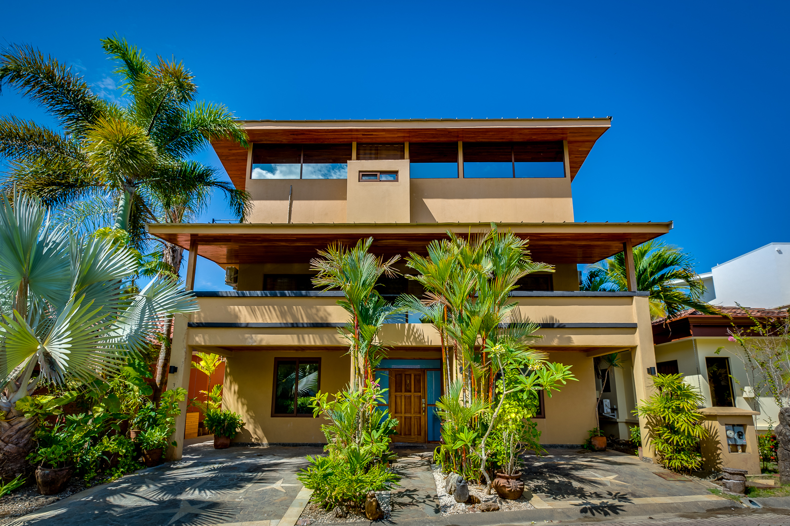 9 bed Single Family Homes For Sale in Playa Hermosa, Puntarenas - thumb 26