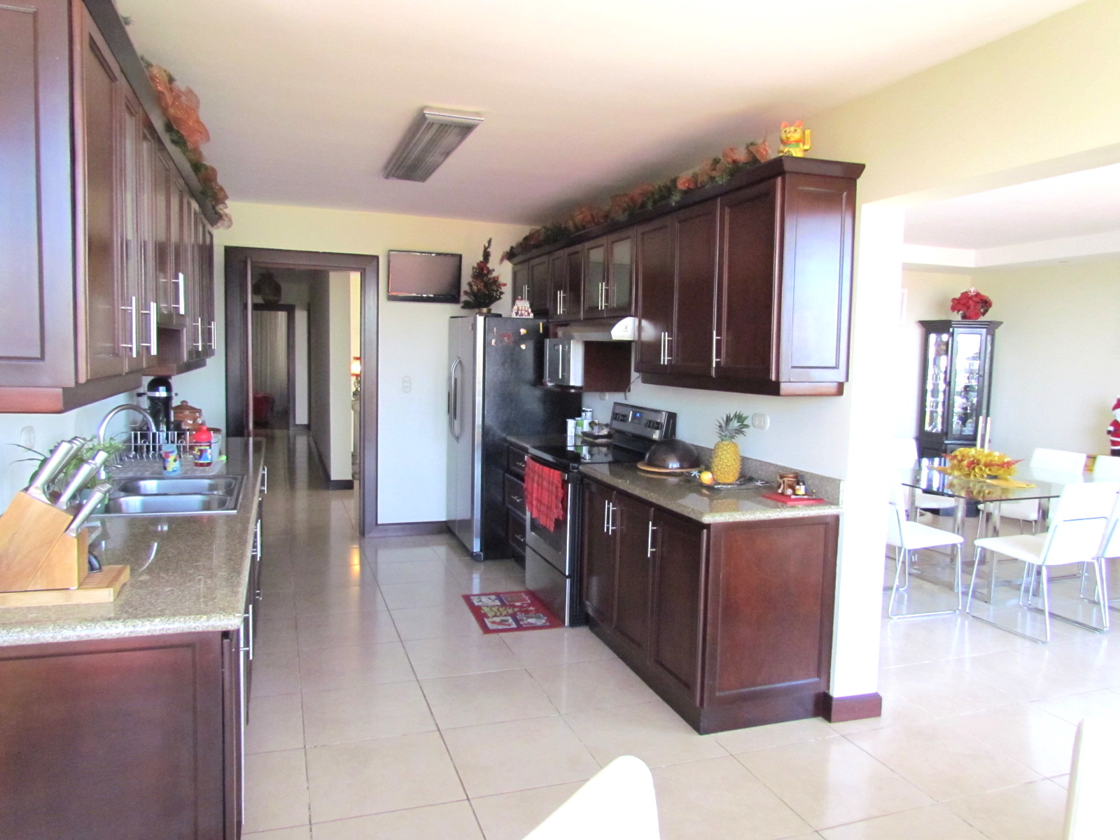 3 bed Apartment For Sale in Escazu, San Jose - thumb 8