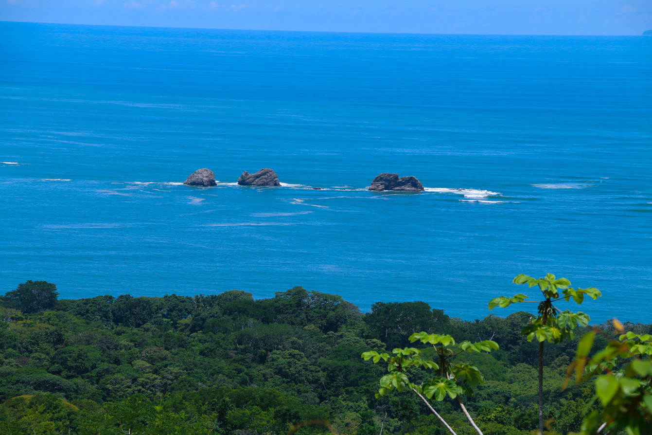 Three Sisters Islands Ballena Marine National Park