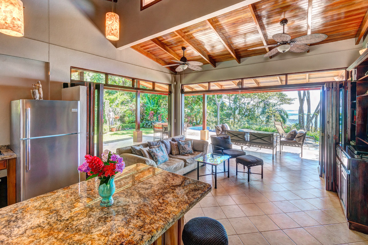 4 bed Single Family Homes For Sale in Dominical, Puntarenas - thumb 3