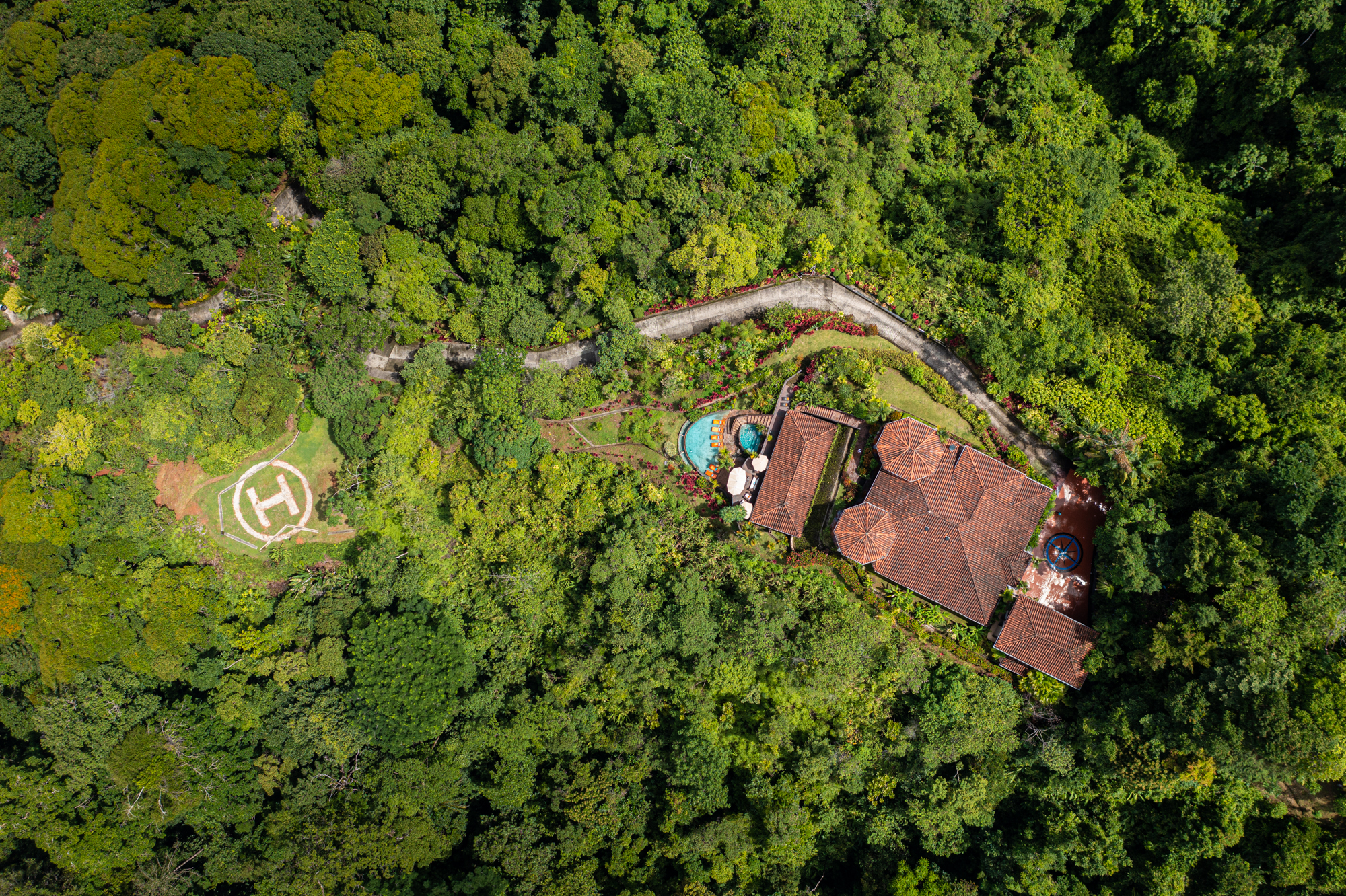 9 bed Single Family Homes For Sale in Ojochal, Puntarenas - thumb 12