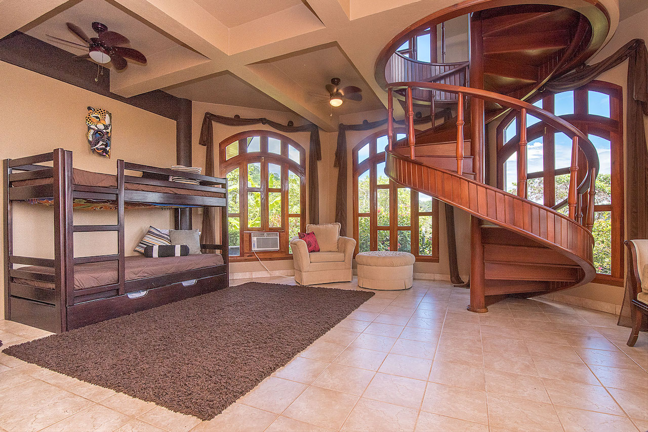 9 bed Single Family Homes For Sale in Ojochal, Puntarenas - thumb 30