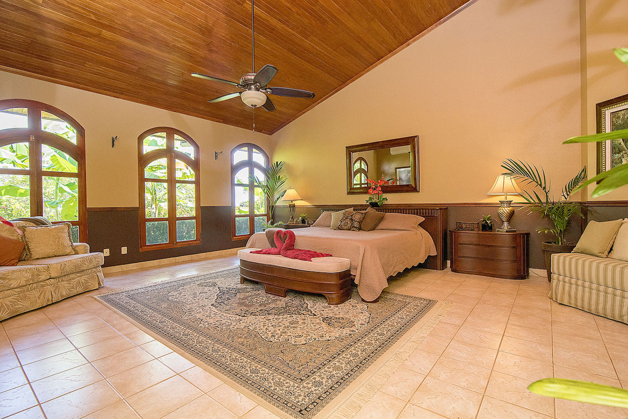 9 bed Single Family Homes For Sale in Ojochal, Puntarenas - thumb 22