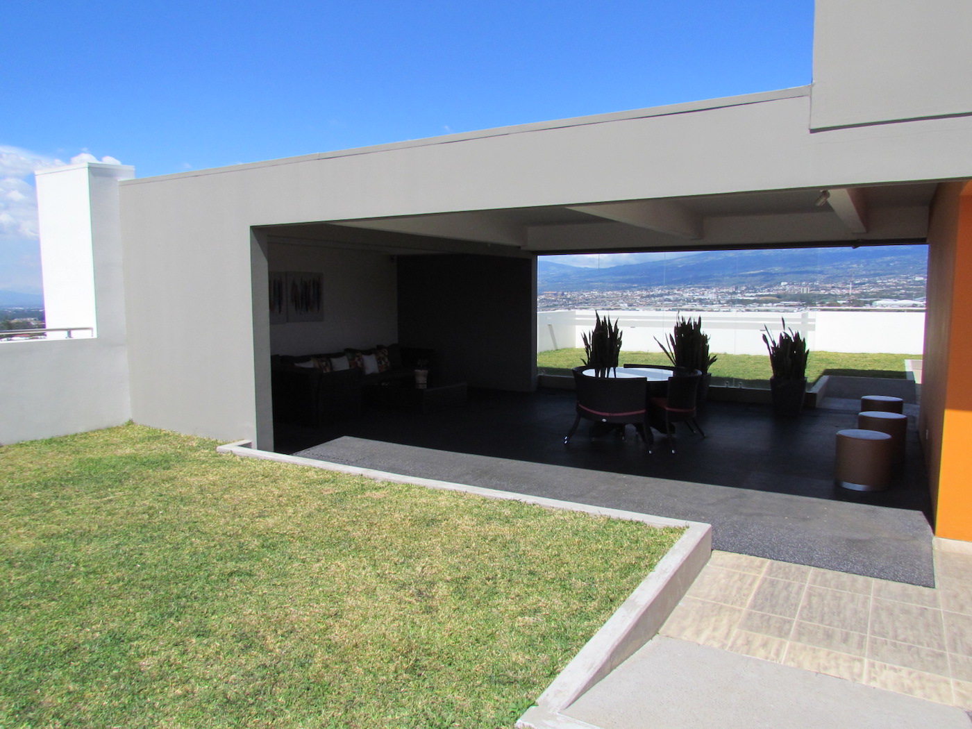 3 bed Apartment For Sale in La Uruca, San Jose - thumb 13