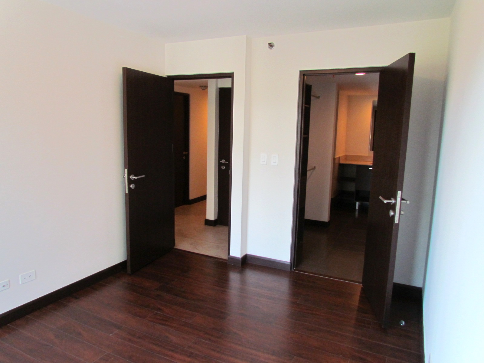 3 bed Apartment For Sale in La Uruca, San Jose - thumb 5