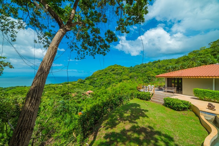 2 bed Single Family Homes For Sale in Playa Potrero, Guanacaste - thumb 17