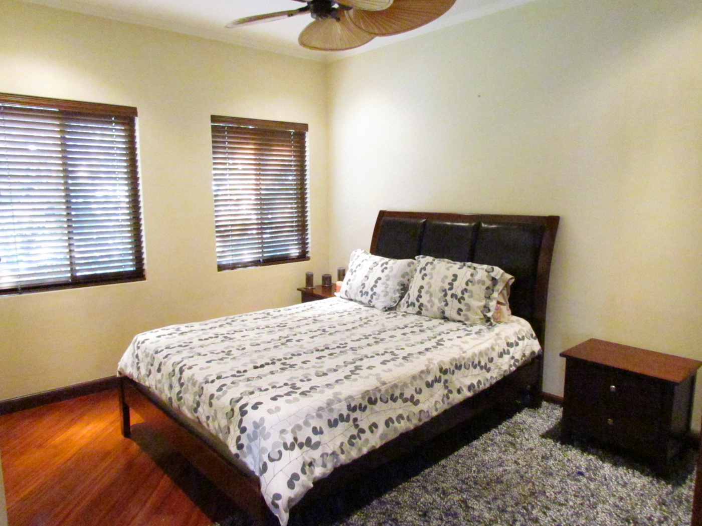 2 bed Apartment For Sale in Escazu, San Jose - thumb 11