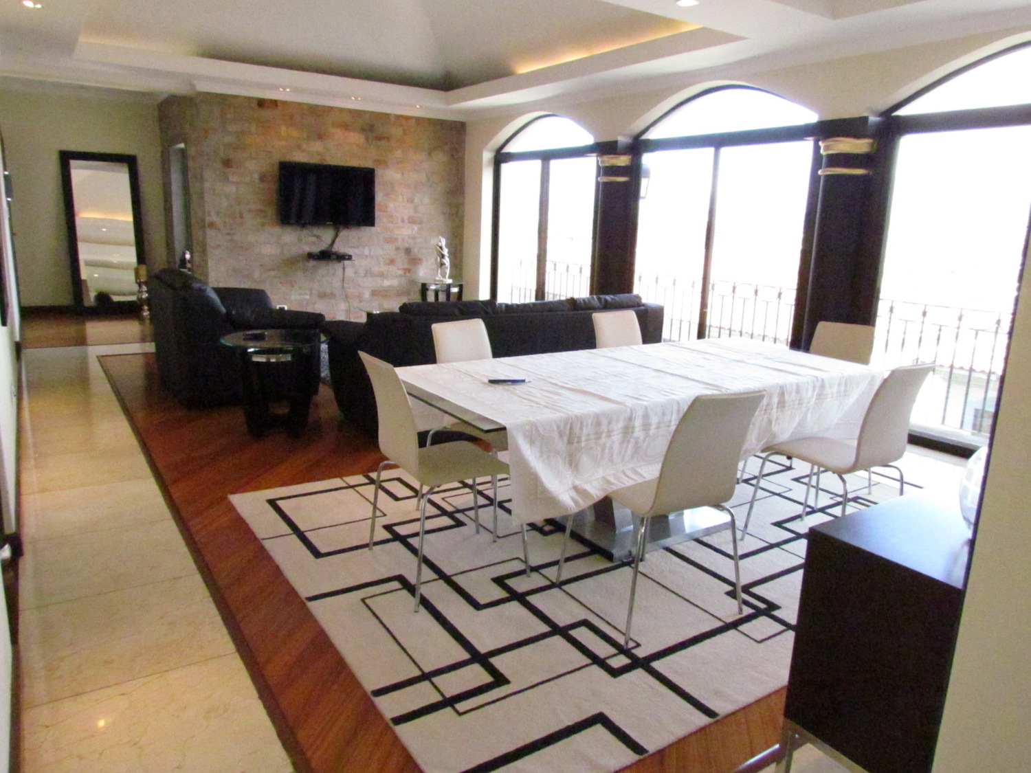 2 bed Apartment For Sale in Escazu, San Jose - thumb 3