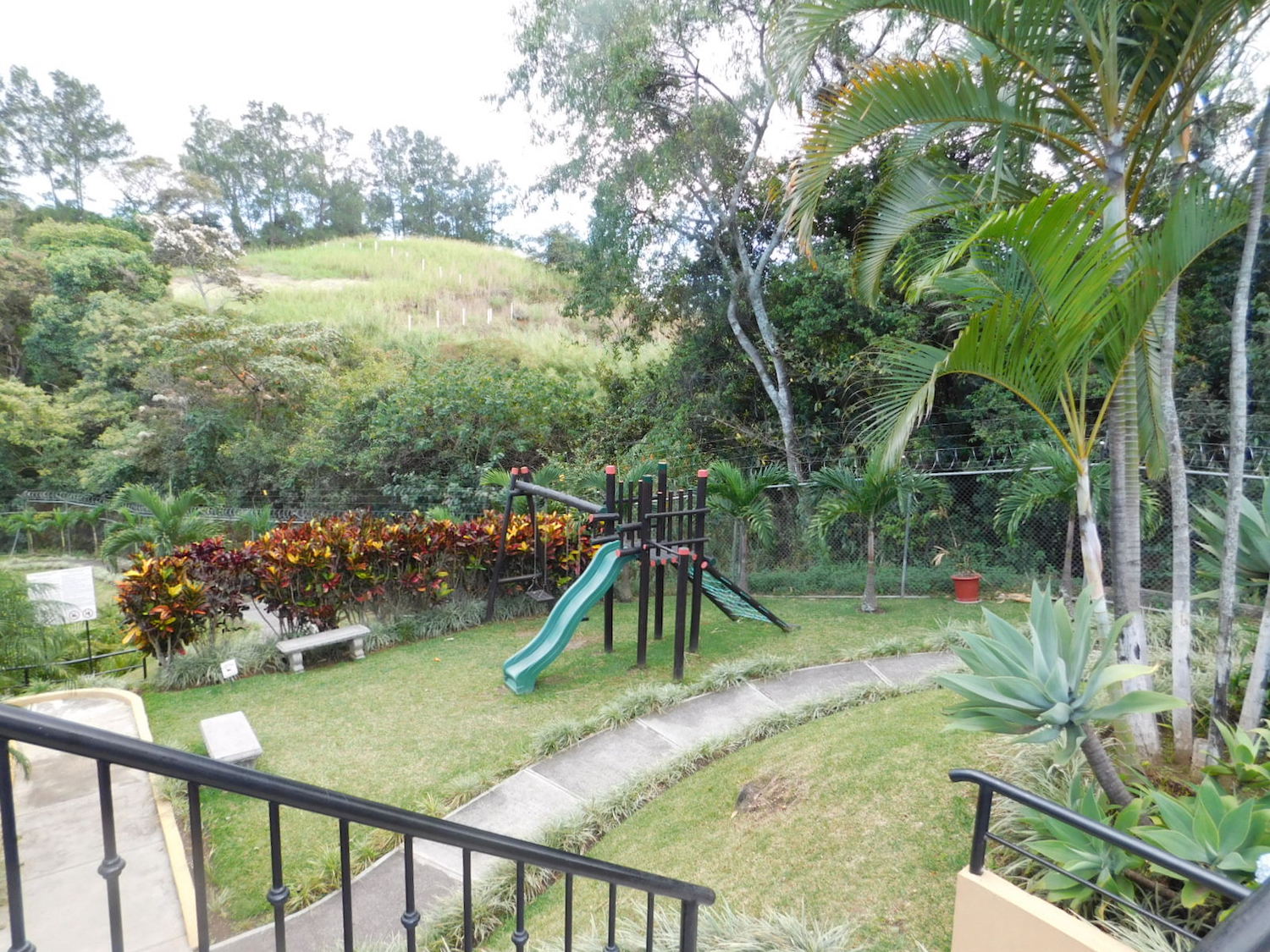 3 bed Apartment For Sale in Escazu, San Jose - thumb 13