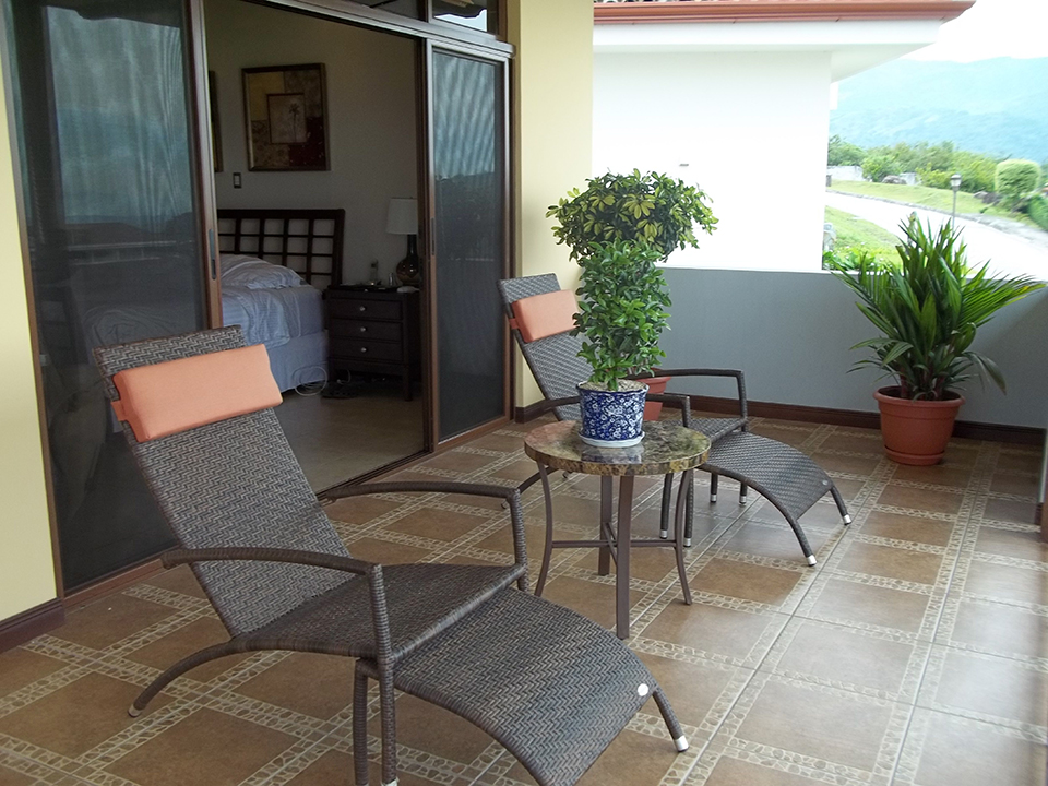 4 bed Single Family Homes For Sale in Santa Ana, San Jose - thumb 9