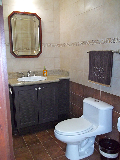 4 bed Single Family Homes For Sale in Santa Ana, San Jose - thumb 13