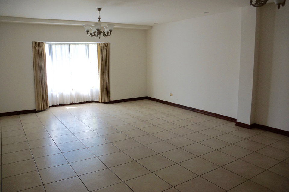 4 bed Single Family Homes For Rent in Santa Ana, San Jose - thumb 2
