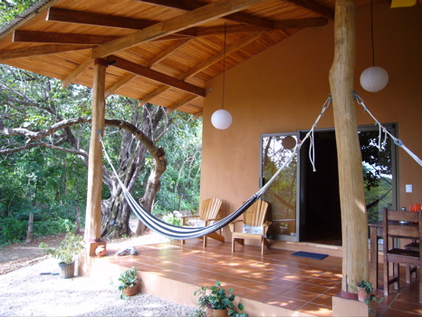 1 bed Single Family Homes For Sale in Playa Negra, Guanacaste - thumb 3