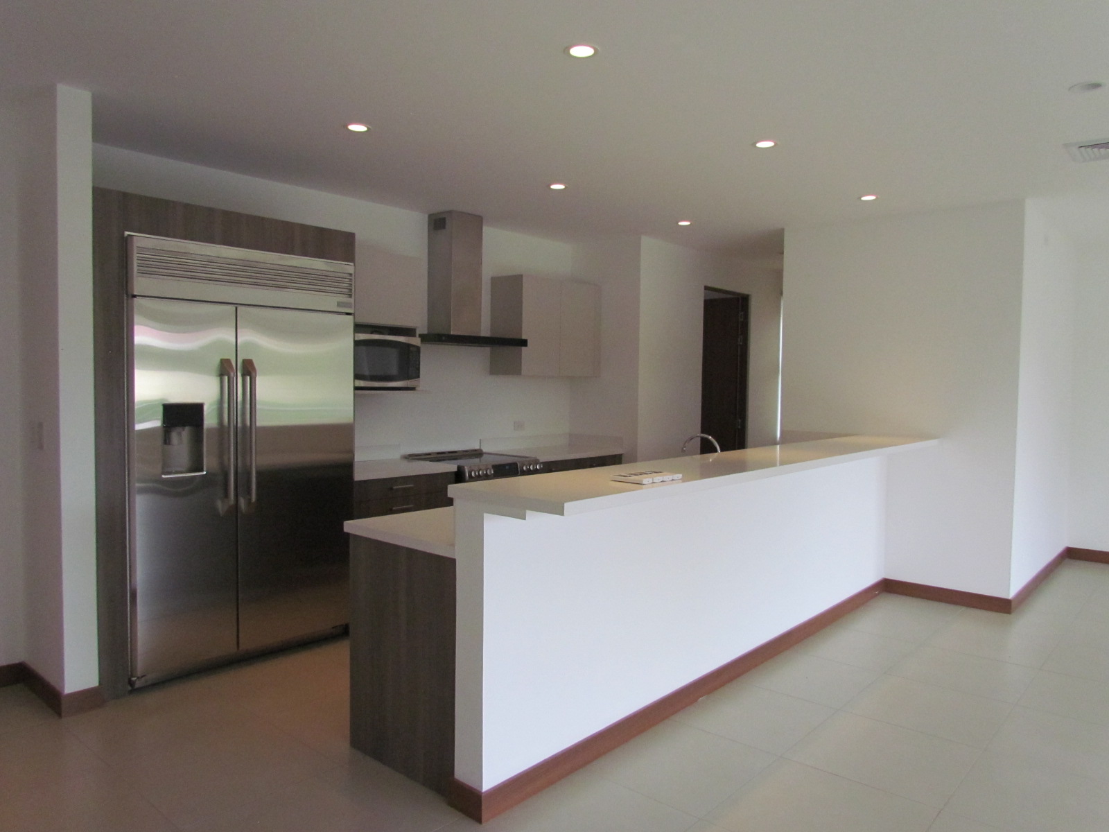 3 bed Apartment For Sale in Escazu, San Jose - thumb 3