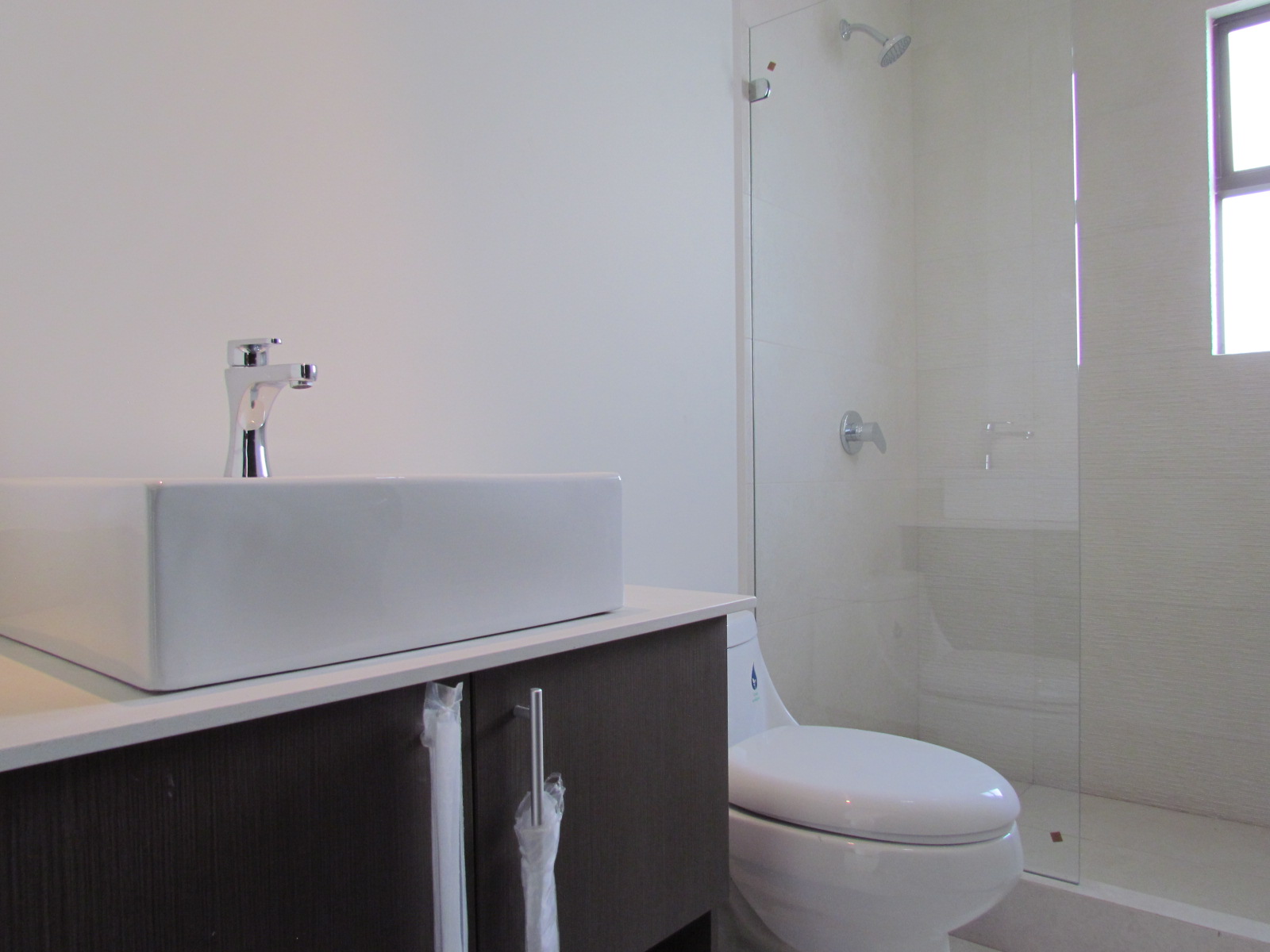 2 bed Apartment For Sale in Guachipelin De Escazu, San Jose - thumb 4