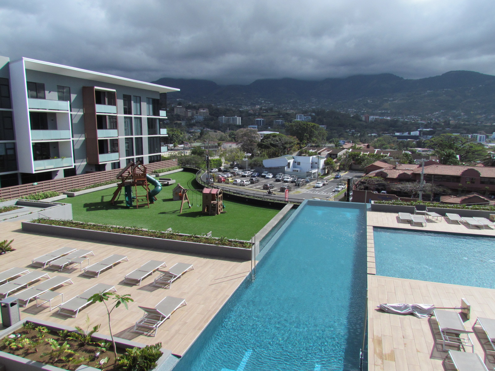 1 bed Apartment For Sale in Escazu, San Jose - thumb 5