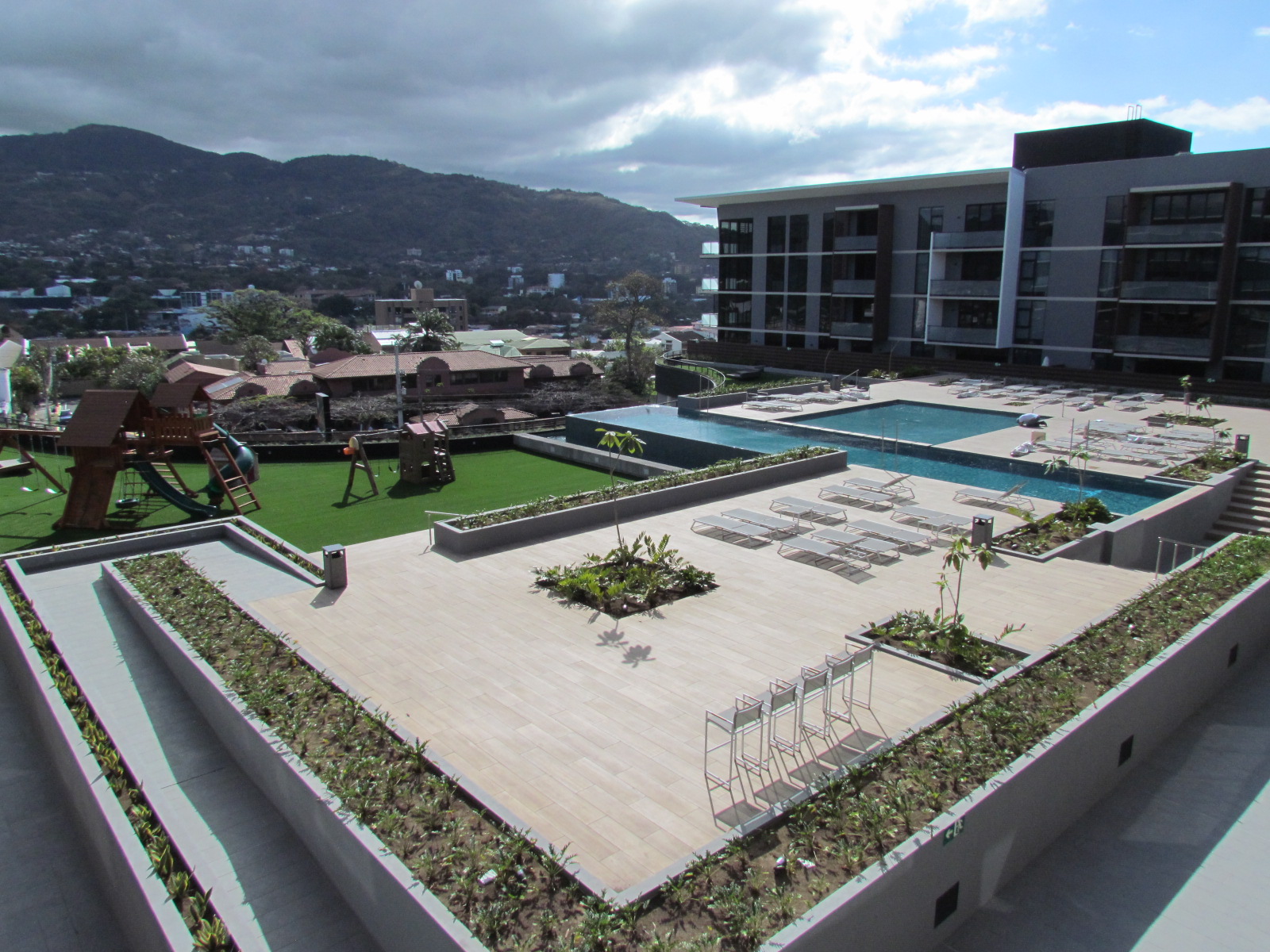 1 bed Apartment For Sale in Escazu, San Jose - thumb 1