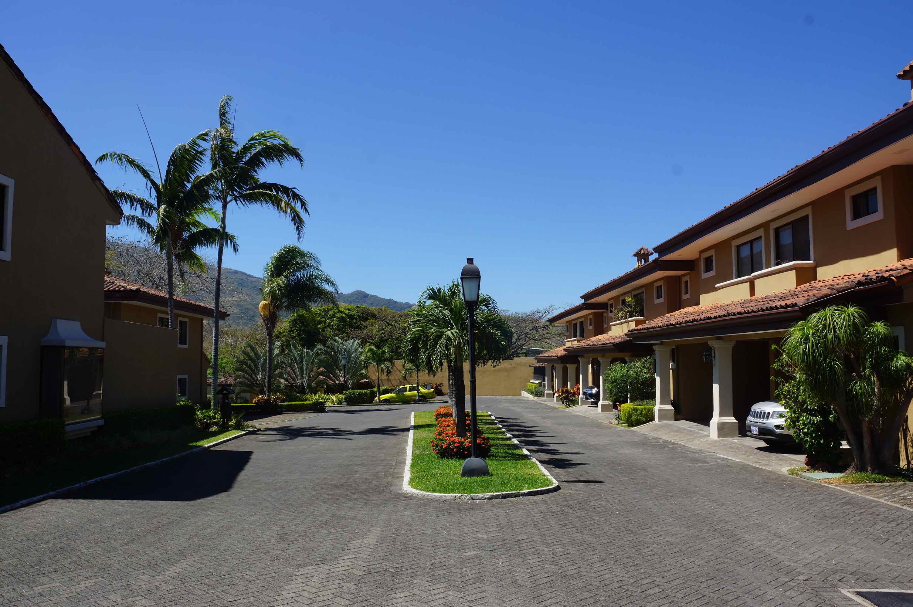 3 bed Condo For Sale in Santa Ana, San Jose - thumb 26