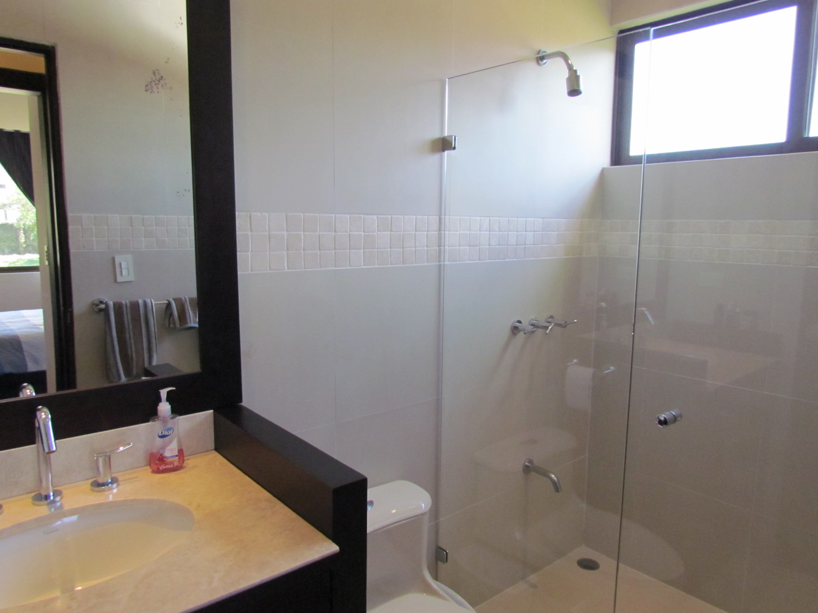 3 bed Single Family Homes For Sale in Santa Ana, San Jose - thumb 22