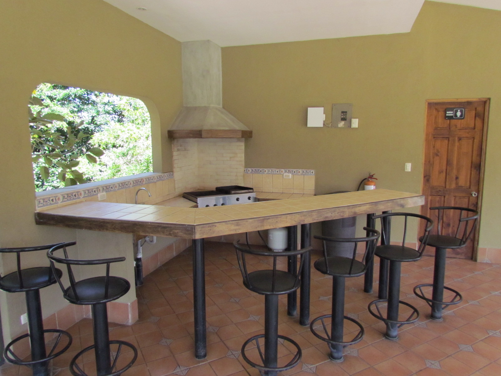 3 bed Single Family Homes For Sale in Santa Ana, San Jose - thumb 26