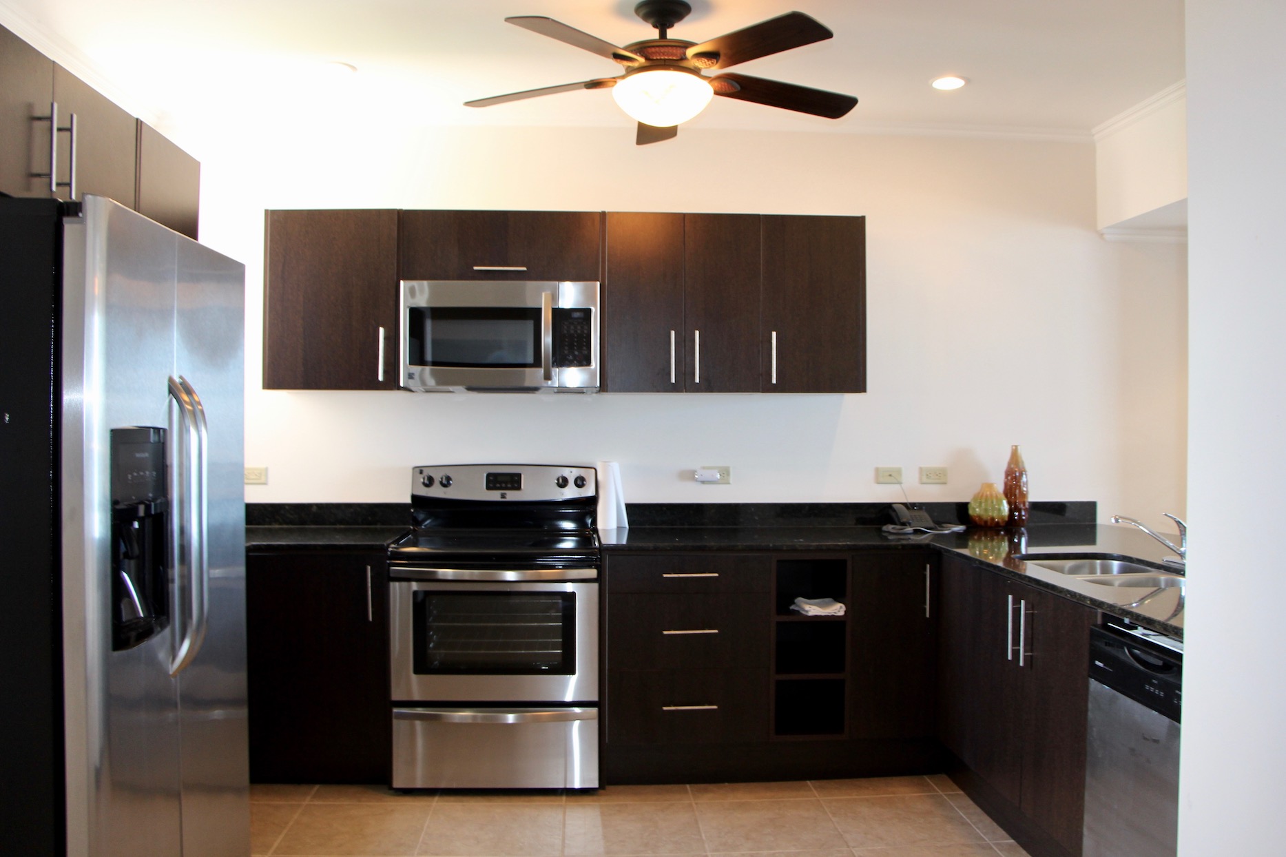 2 bed Condo For Sale in Jaco, Puntarenas - thumb 3
