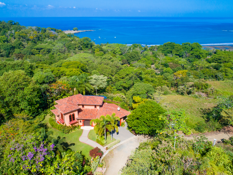 3 bed Single Family Homes For Sale in Dominical, Puntarenas - 1
