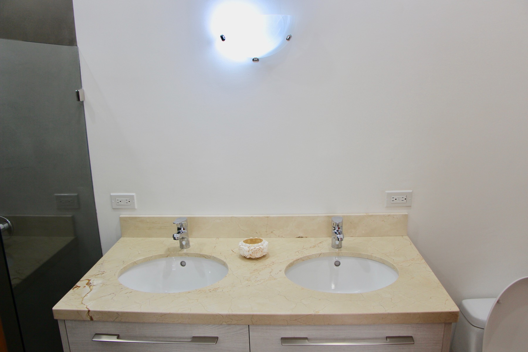 2 bed Condo For Sale in Jaco, Puntarenas - thumb 11