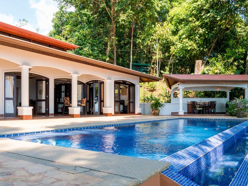 3 bed Single Family Homes For Sale in Dominical, Puntarenas - 1