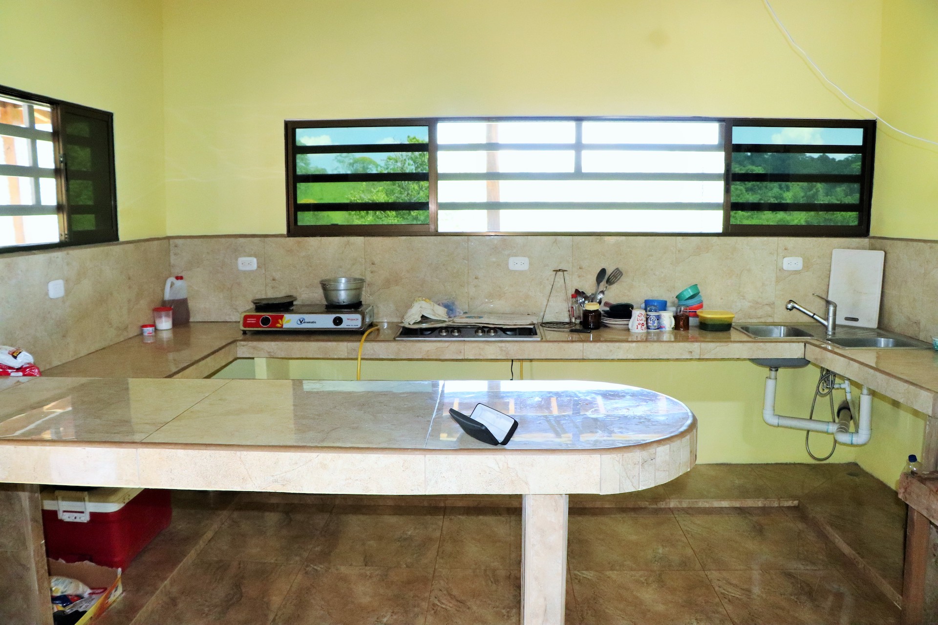 3 bed Single Family Homes For Sale in Puntarenas, Puntarenas - thumb 6