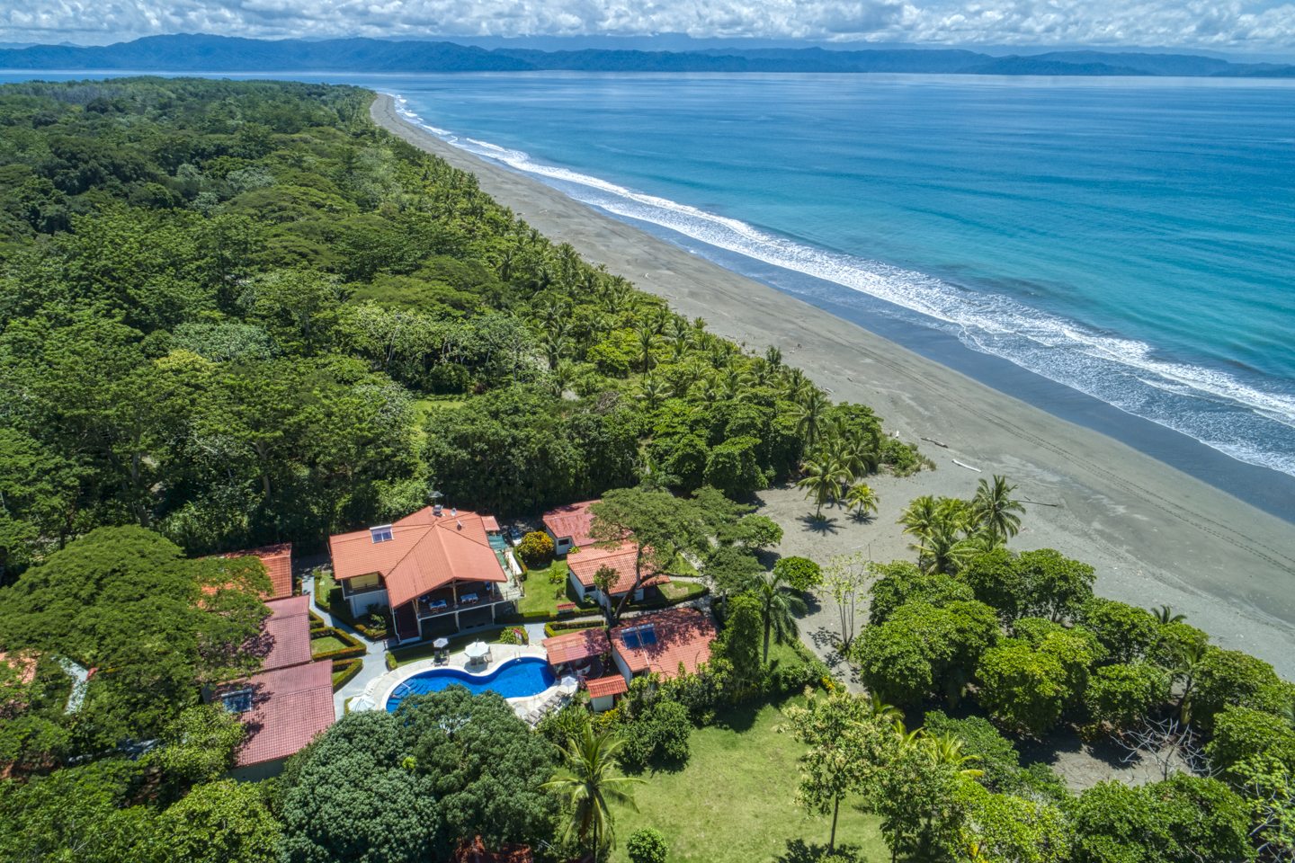50 bed Hotel / Leisure For Sale in Puerto Jimenez, Puntarenas - thumb 1