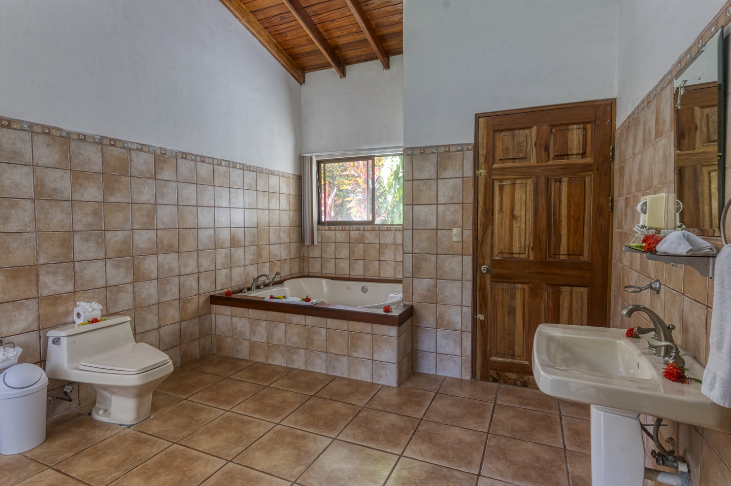 50 bed Hotel / Leisure For Sale in Puerto Jimenez, Puntarenas - thumb 14