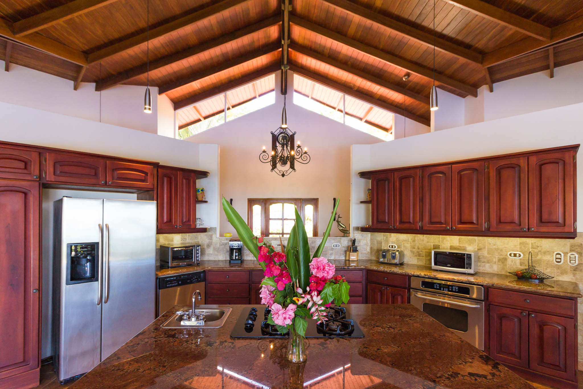 5 bed Single Family Homes For Sale in Ojochal, Puntarenas - thumb 9