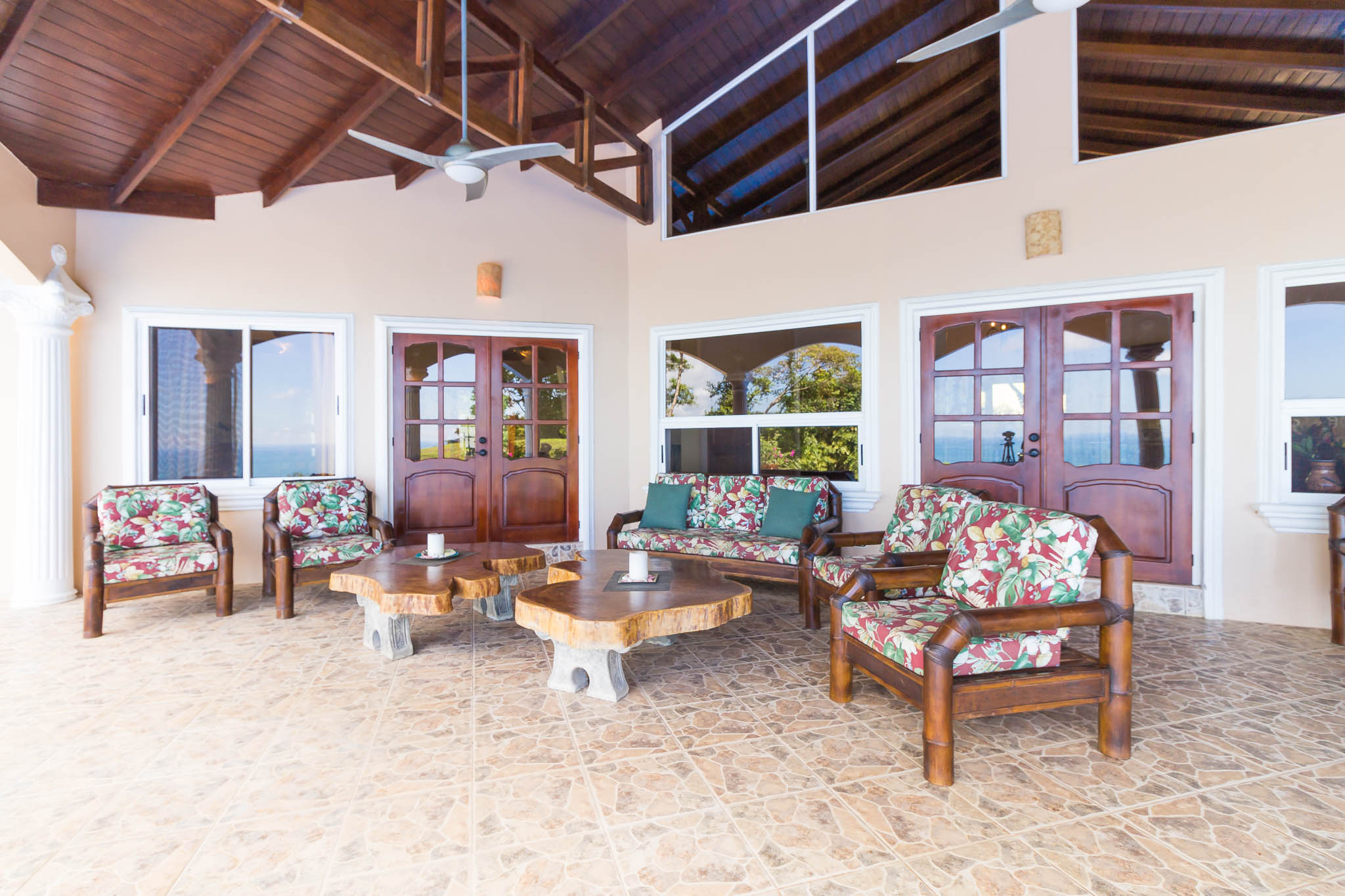 5 bed Single Family Homes For Sale in Ojochal, Puntarenas - thumb 8
