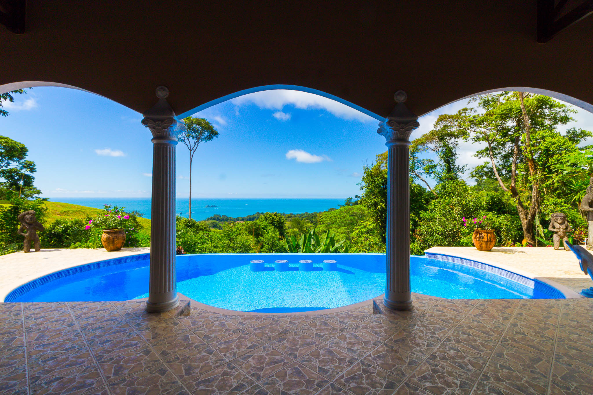 5 bed Single Family Homes For Sale in Ojochal, Puntarenas - thumb 2