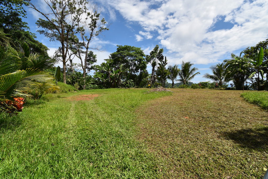 2 bed Single Family Homes For Sale in Dominical, Puntarenas - thumb 4