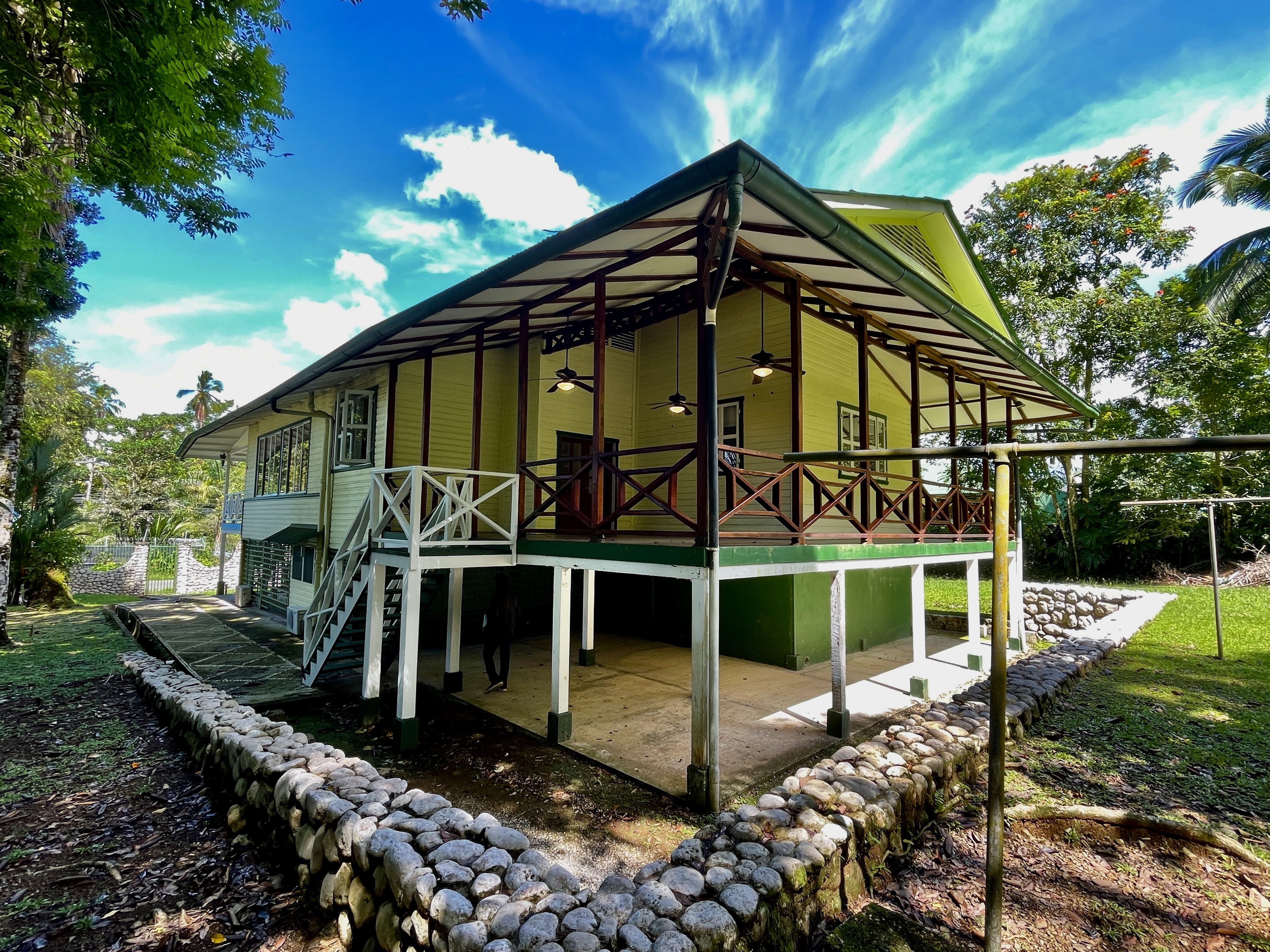 5 bed Single Family Homes For Sale in Golfito, Puntarenas - thumb 18