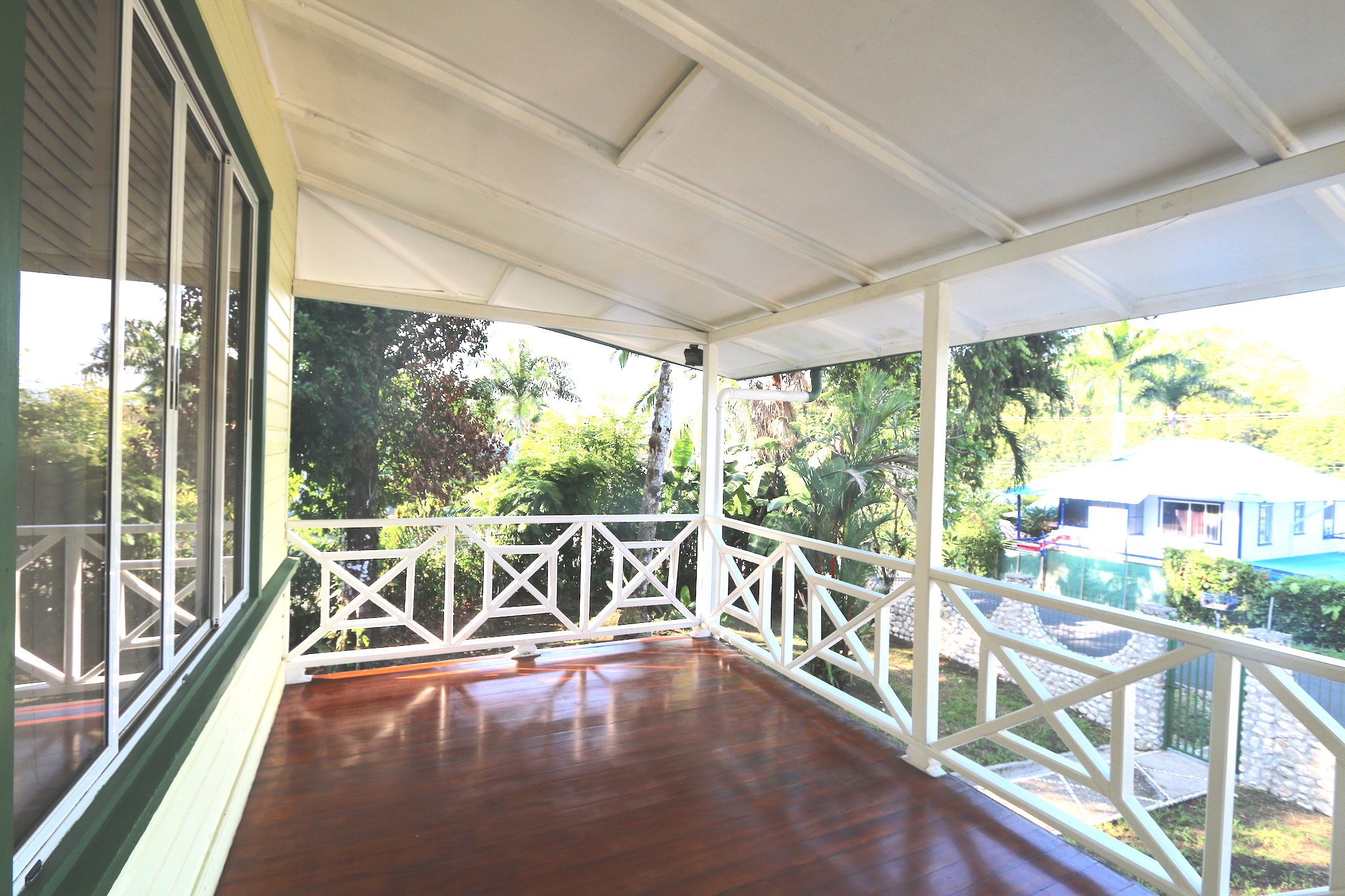 5 bed Single Family Homes For Sale in Golfito, Puntarenas - thumb 6