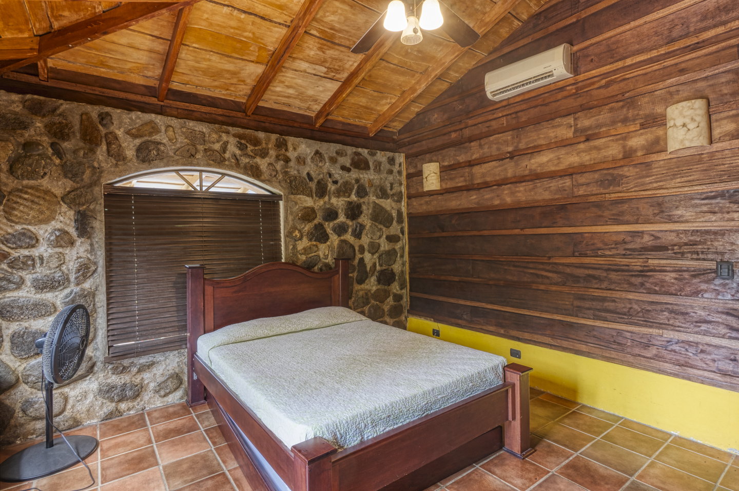 3 bed Single Family Homes For Sale in Ojochal, Puntarenas - thumb 23