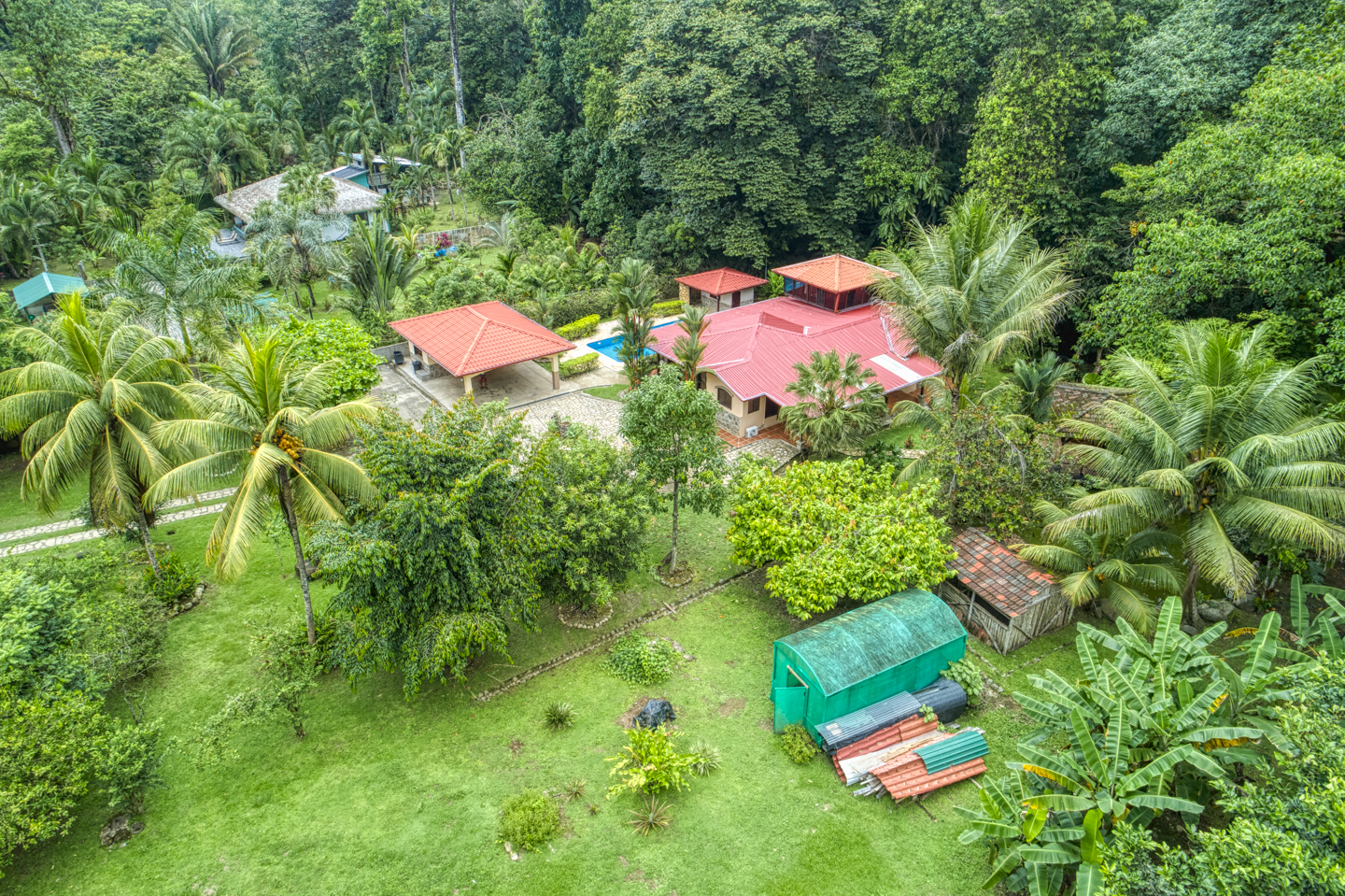 3 bed Single Family Homes For Sale in Ojochal, Puntarenas - thumb 8