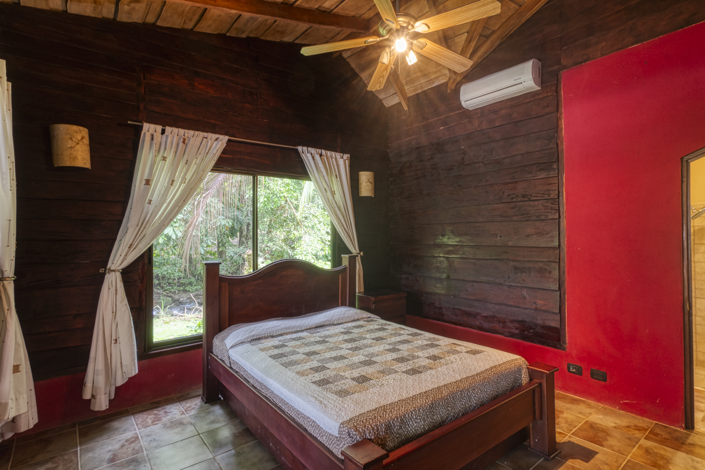 3 bed Single Family Homes For Sale in Ojochal, Puntarenas - thumb 16