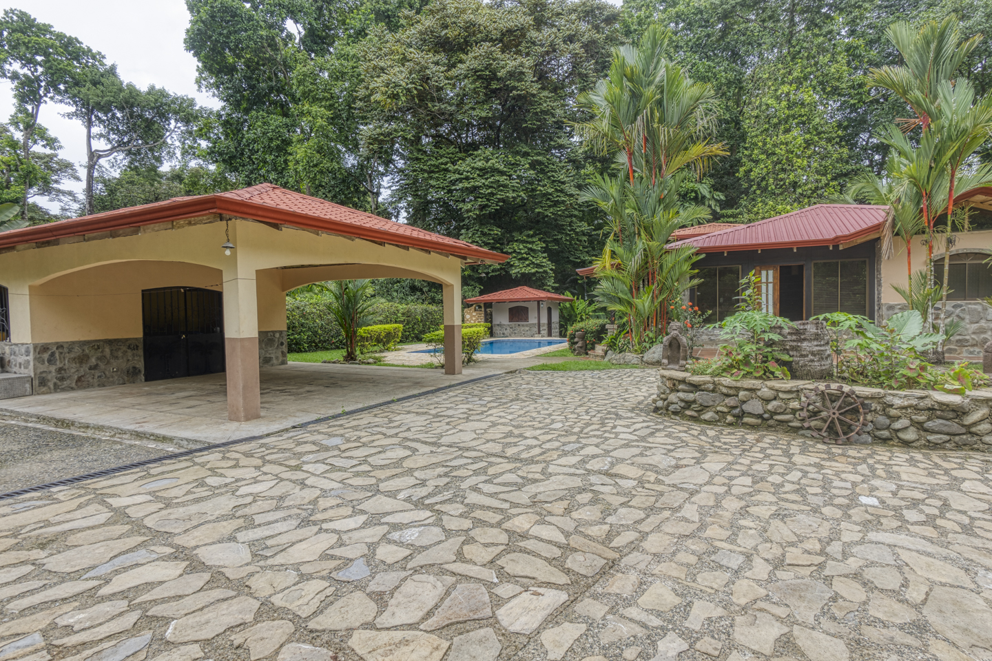 3 bed Single Family Homes For Sale in Ojochal, Puntarenas - thumb 18
